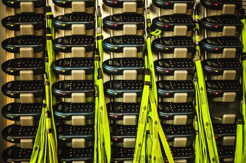 电子产品与通讯设备行业观察:海口企业如何优化数码配件采购策略正文配图 1