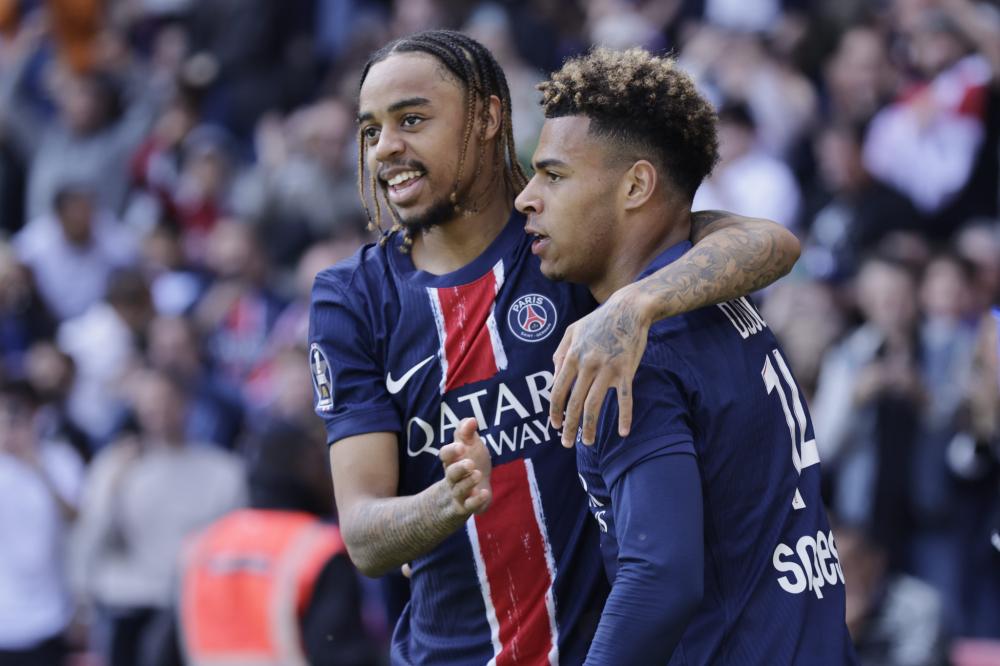 和沙特足球 和沙特足球